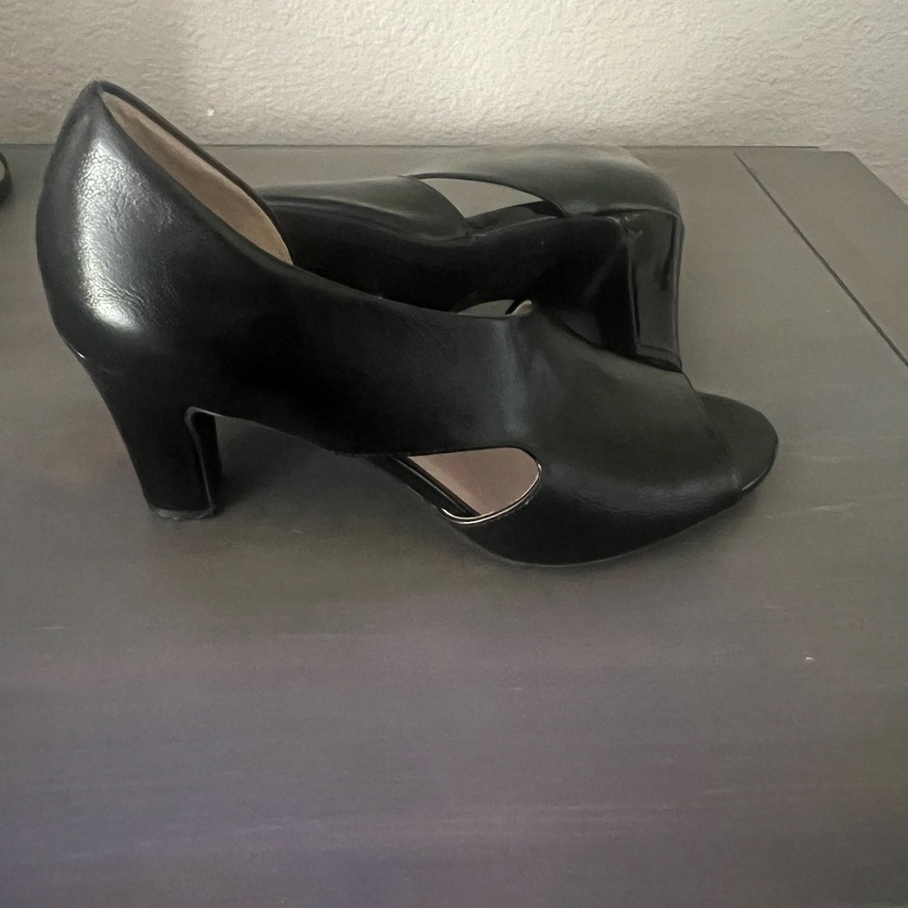 Life Stride Black Women's Heels